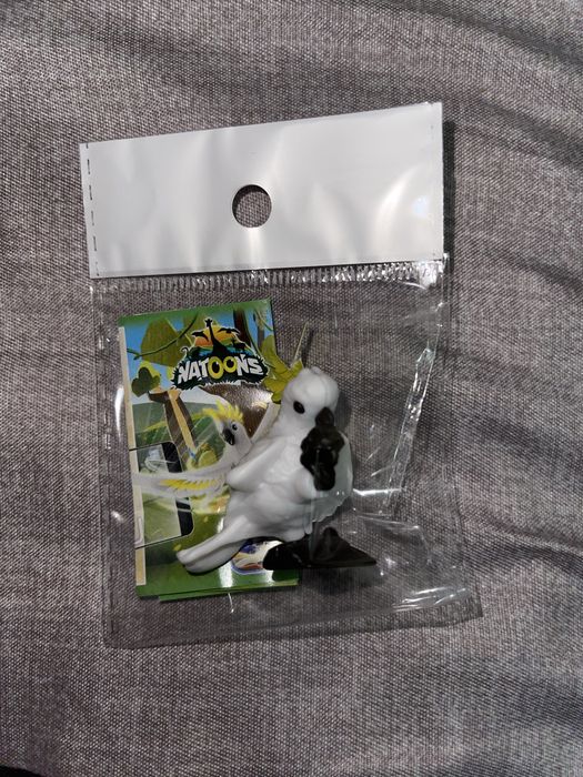 Продамe игрушки Kinder Surprise