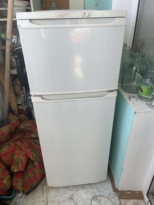 Продам холодильники