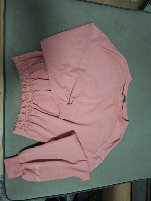 Дамска блузка трикотаж.