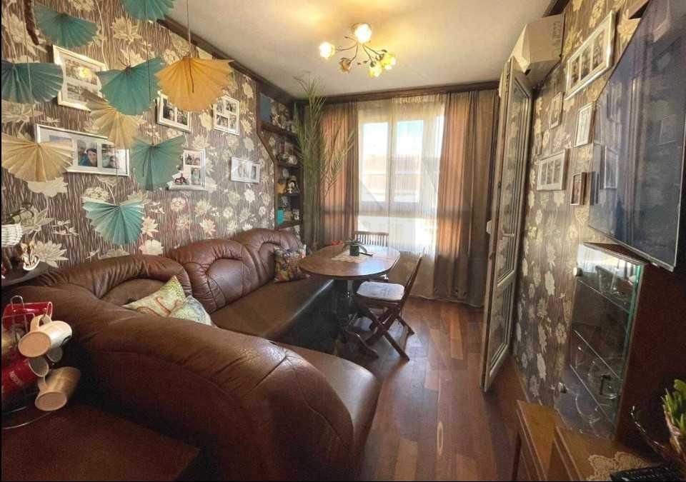 Дава се под наем Тристаен апартамент в Варна, Лятно кино Тракия - 80 кв.м за 797.64 € - Снимка #3
