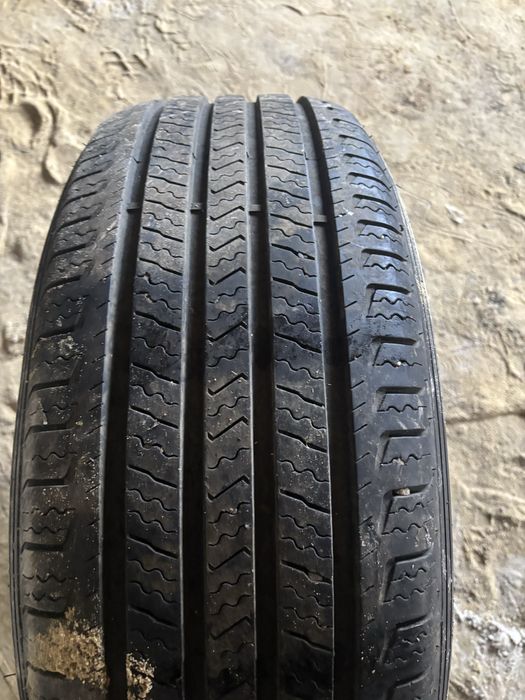 Продам Покрышка R 17