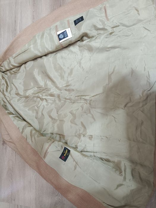 Стильный фирменный пиджак