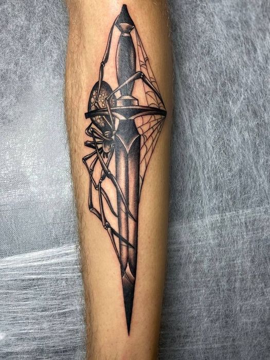 Делаюю tattoo...