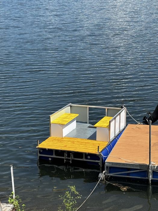 Плаващ понтон + ел. Двигател 3к.с