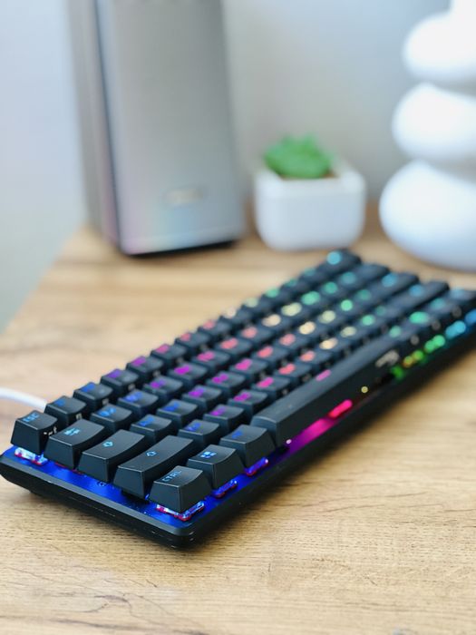 Tastatura Gaming Mecanica HyperX Alloy Origins 60 RGB