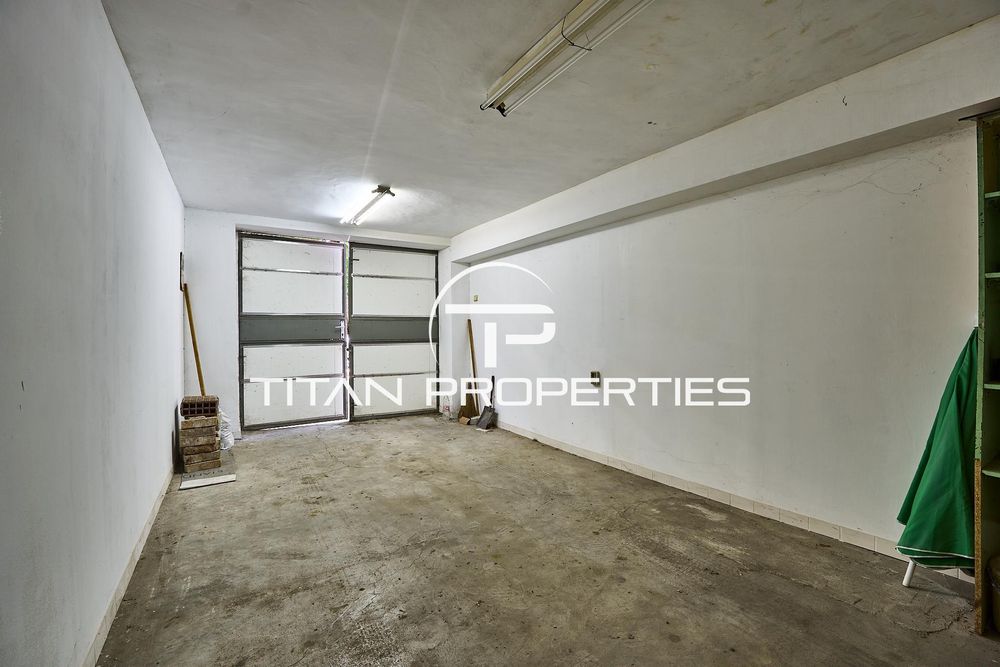 Дава се под наем Етаж от къща в Пловдив, Център - 108 кв.м за 433.5 € - Снимка #7