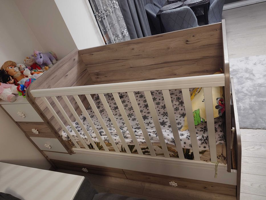 Бебешка Кошара в отлично състояние.