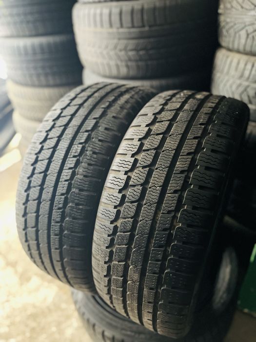 Два баллона – 225 / 40 / 19 –зима !!!