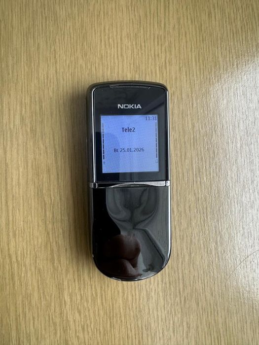 Продам сотовый телефон Нокиа 8800