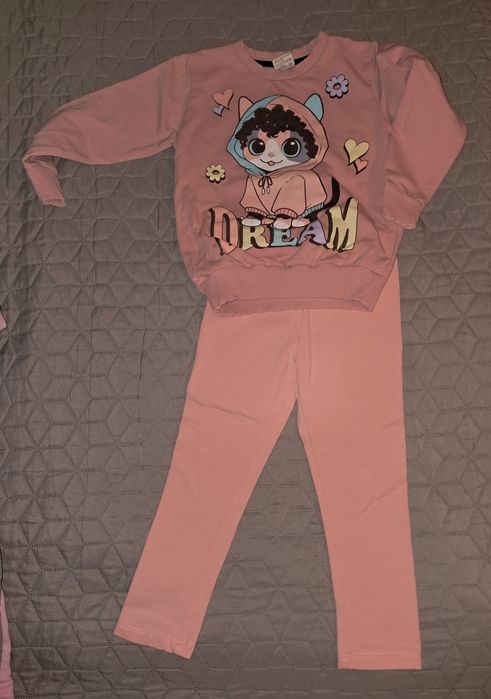 Ватирани дрешки за момиче, 104размер