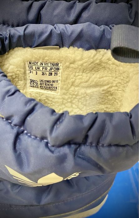 Ботуши”Adidas”-35,5номер