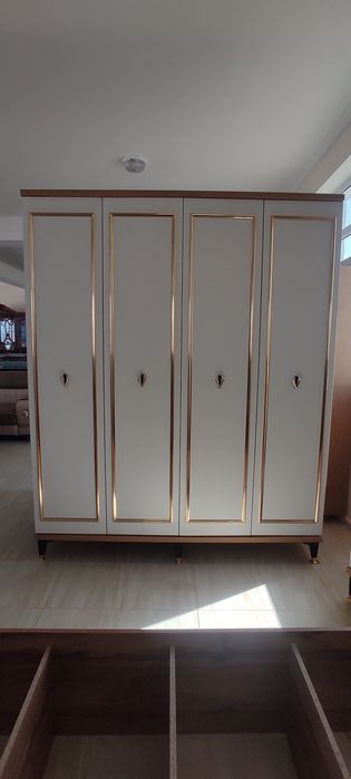 Мебель спалный. Шкафы