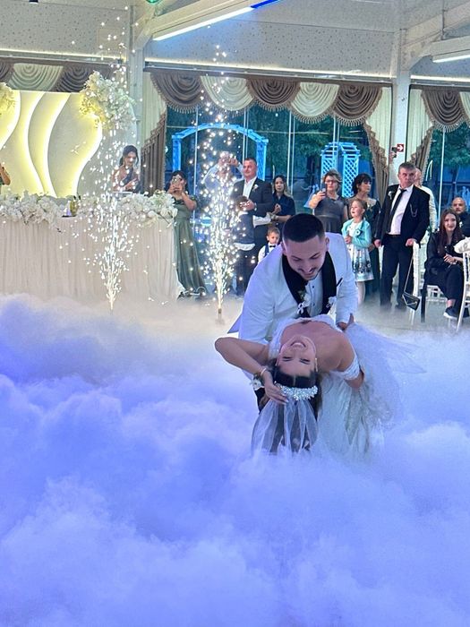 Танц на облаците,Огнено Цвете,Експлодиращи балони,Сценични фонтани