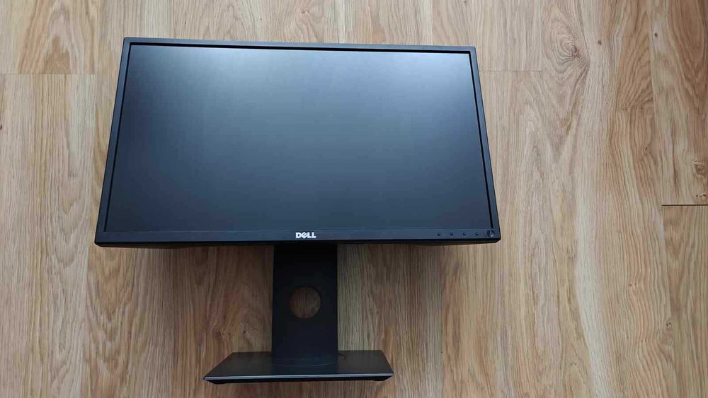 Monitor Dell LED IPS 23.8" P2417H FHD 4xUSB, HD8MI, DisplayPort, Pivot