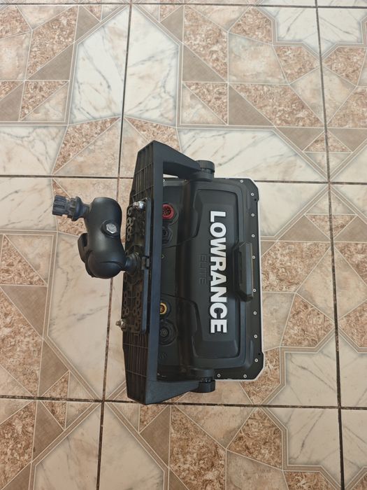 Эхолот Lowrance 9 Elite FS