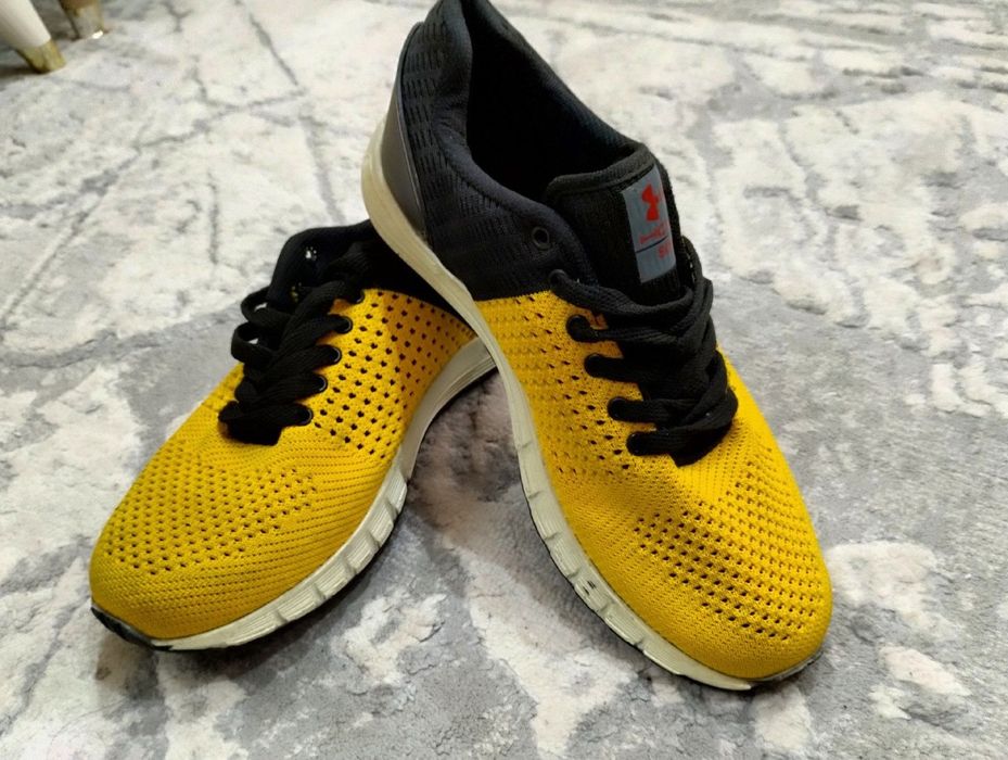 Krasofka under armour Alexander McQueen