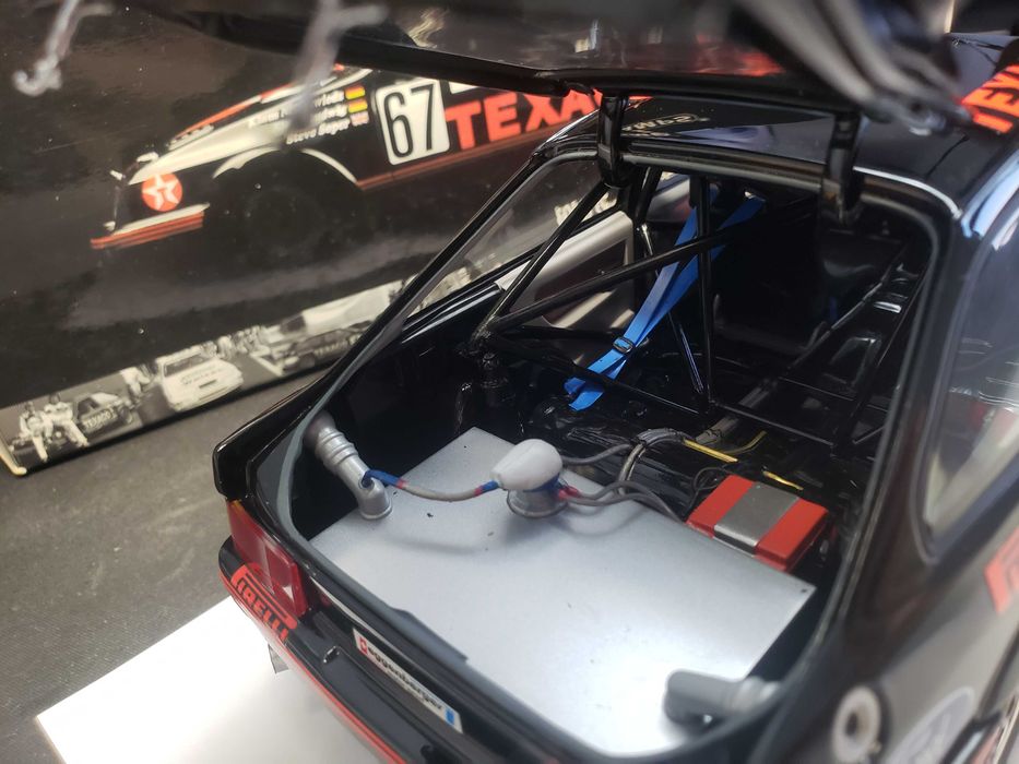 Macheta RARA 1:18 Minichamps Ford Sierra RS 500 Texaco ADAC 24HR 87