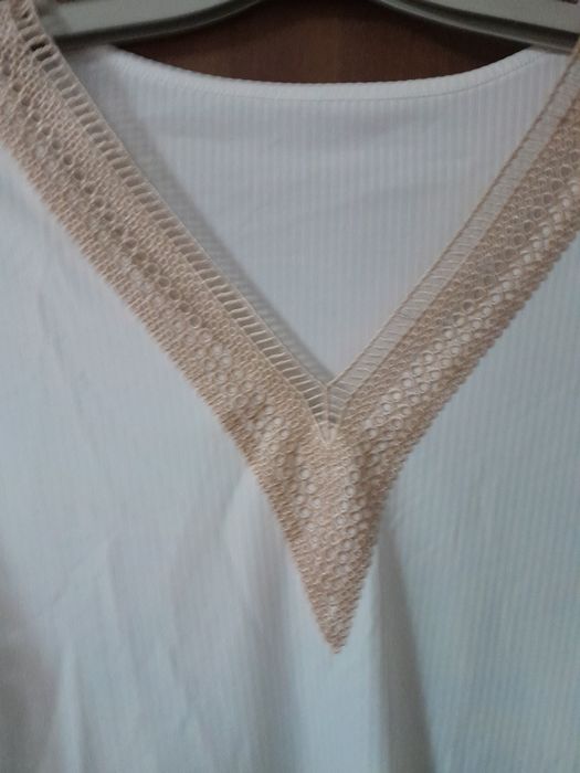 Bluza cu mâneci lungi noua