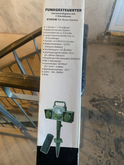 Vand priza exterior cu telecomanda