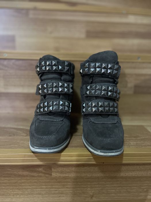 Botine/ghetute marimea 37