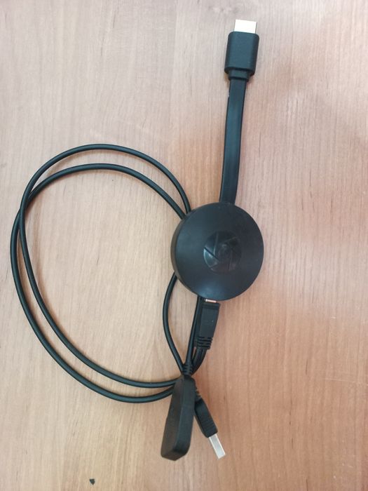 Спец адаптер ТВ чтобы сделать любой телевизор smart