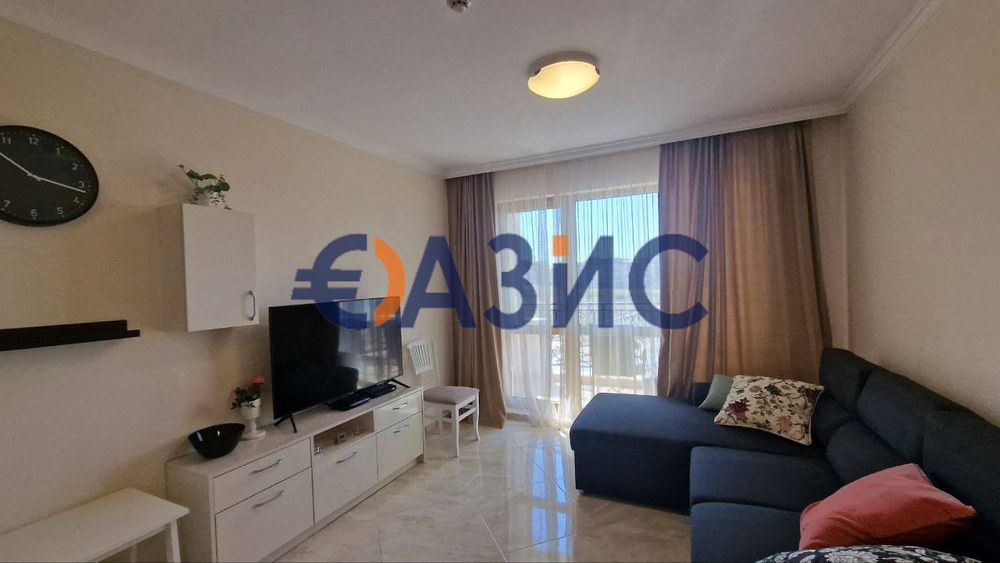 Продава се Двустаен апартамент в Свети Влас - 64 кв.м за 1435 €/кв.м - Снимка #2