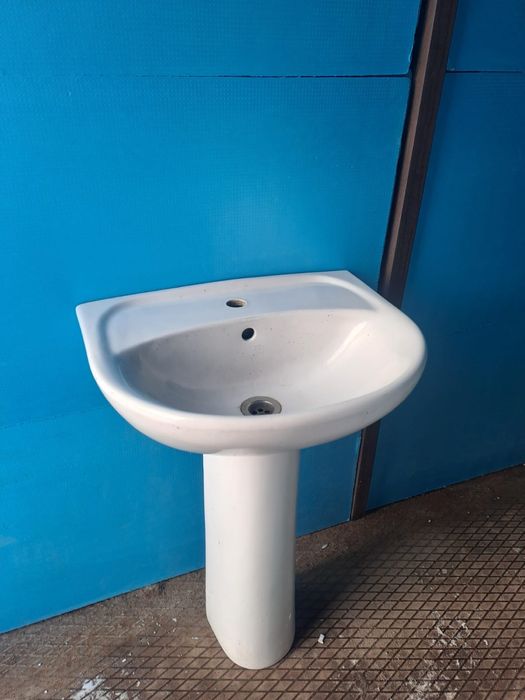 Продам раковину б/у в хорошем состоянии