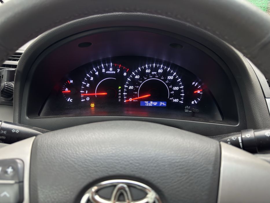 Продам щиток приборов на камри 40-45 американец