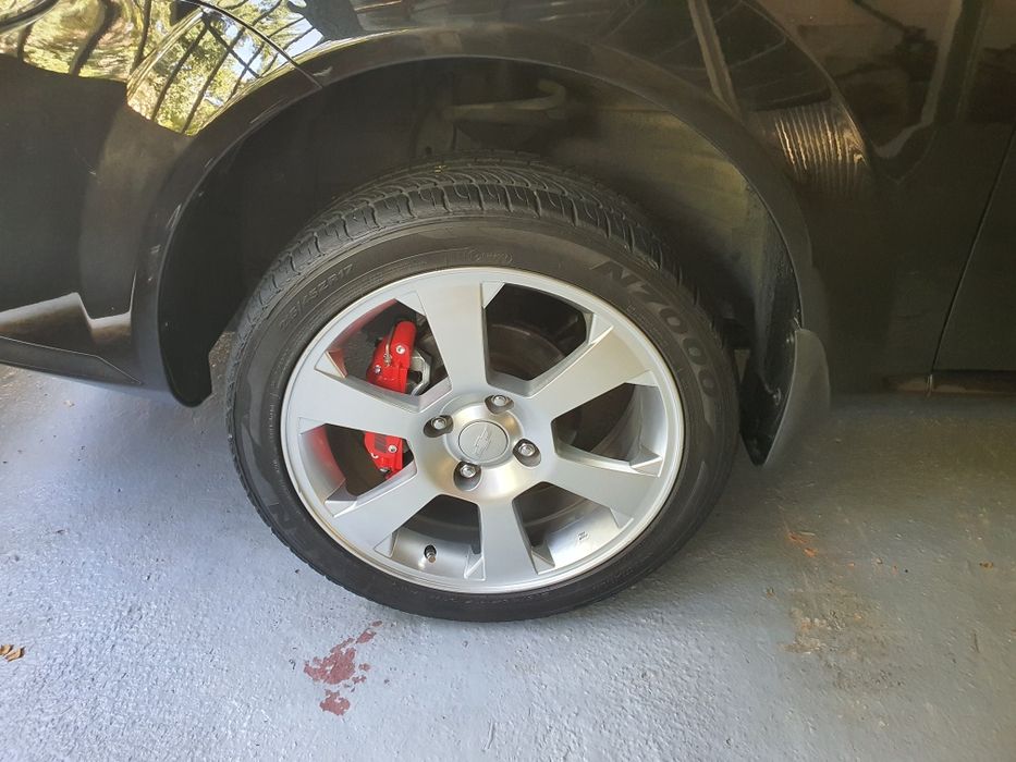 Продам Резину Нексен размер 17 на дисках от Джентры