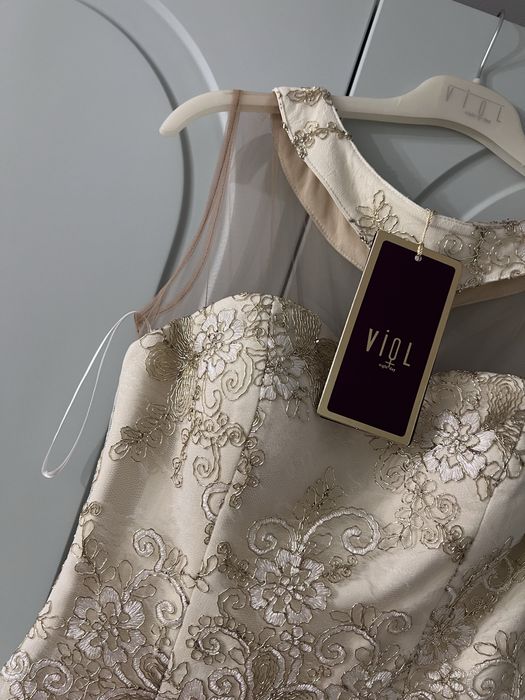Продается новое платье Prima la Sposa
