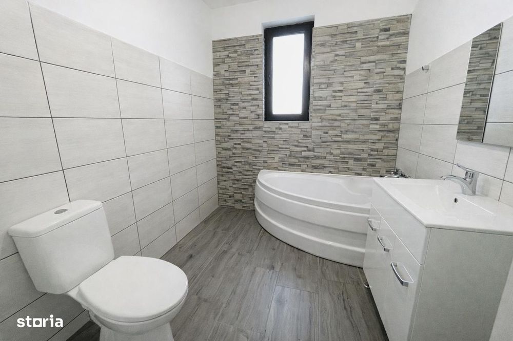 Imobiliare Domnesti casa parter 3 dormitoare + panouri / baterii