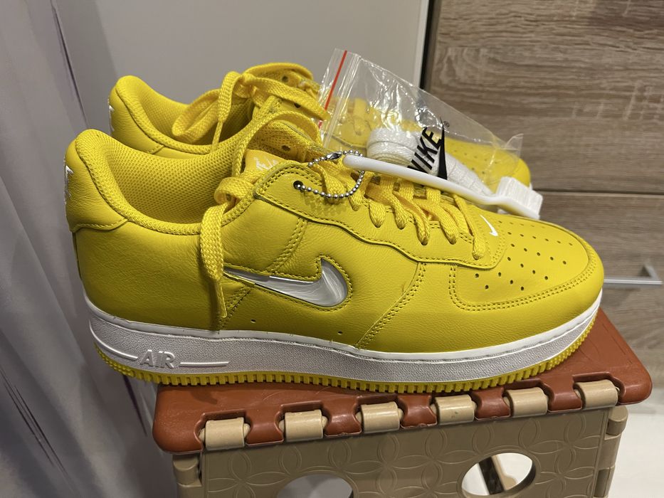 42 Маратонки Nike Air Force 1 Low Jewel Colour of the Month Yellow NBA