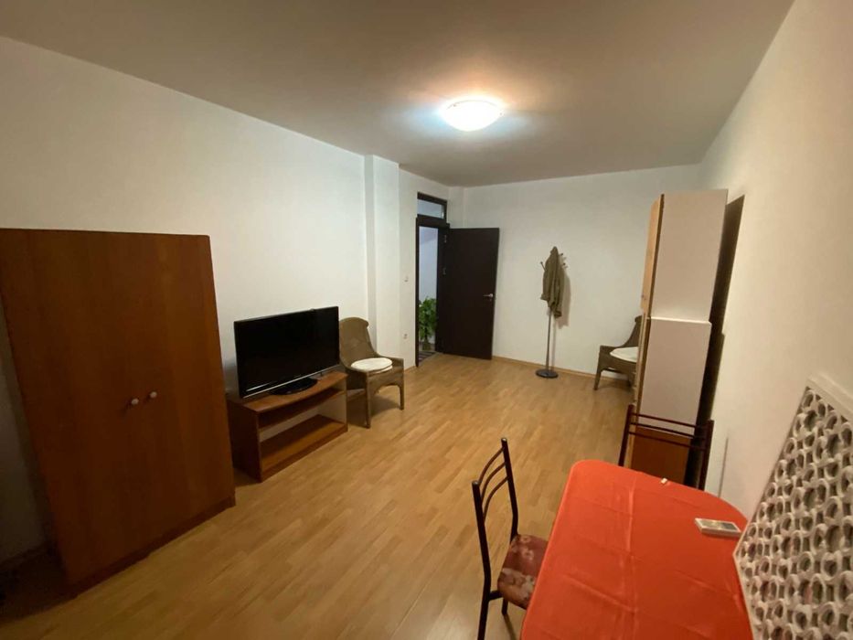 Дава се под наем Тристаен апартамент в Габрово, Център - 100 кв.м за 448.8 € - Снимка #13