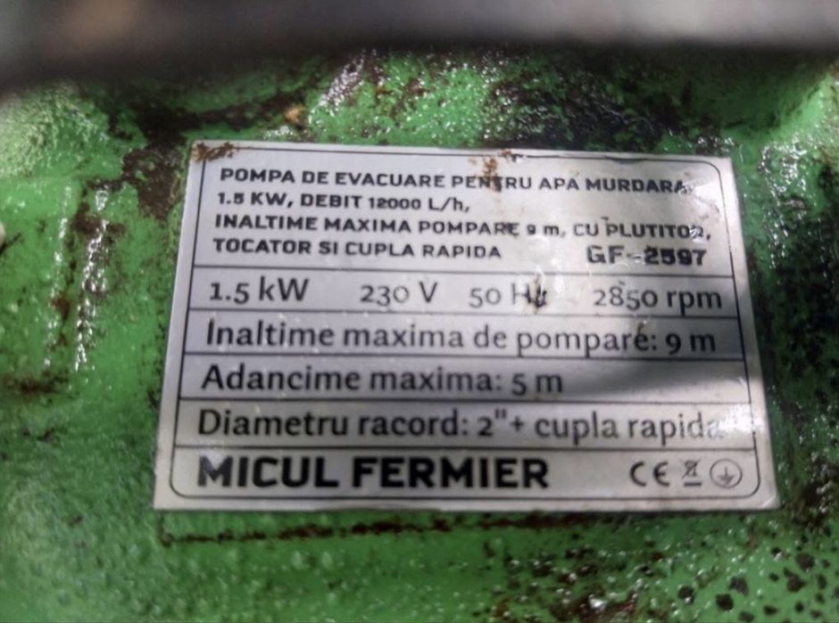 Vând pompa pentru ape murdare