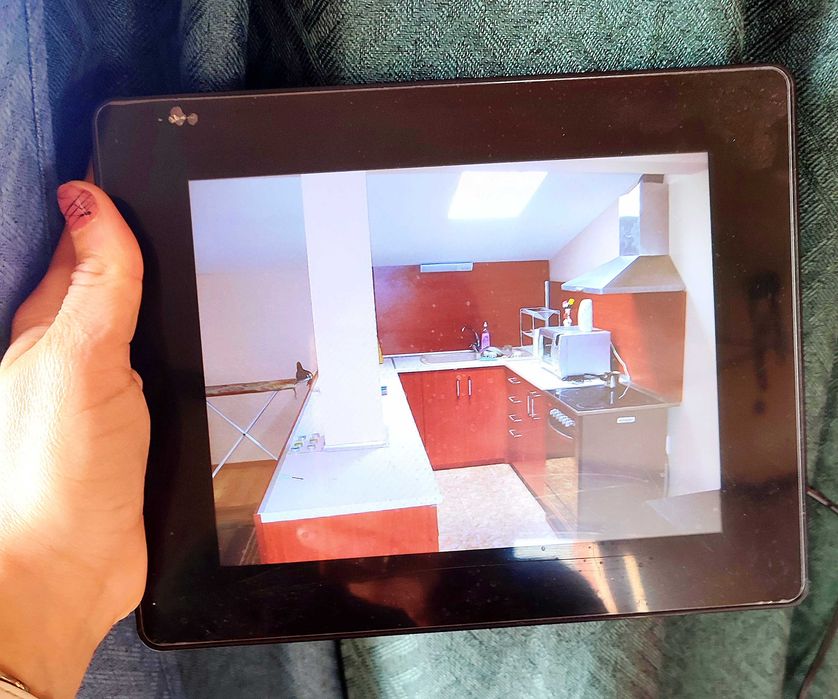 Дигитална рамка за снимки Serioux SmartArt SA881MLED Multimedia, 8"