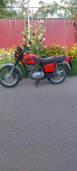 Продам мотоцикл ИЖ Планета 5.