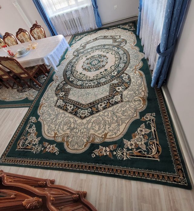 Продам ковёр б/у