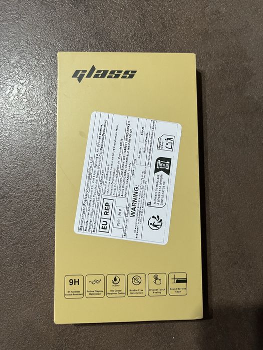 iphone 17 и 16 plus кейсове стъклени притектори