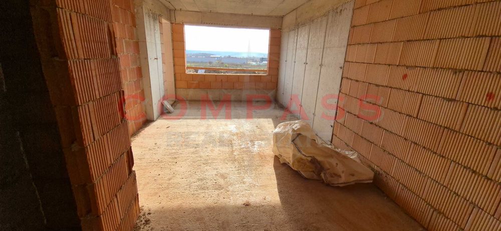 Продава се Двустаен апартамент в Варна, Владислав Варненчик - 66 кв.м за 657 €/кв.м - Снимка #1