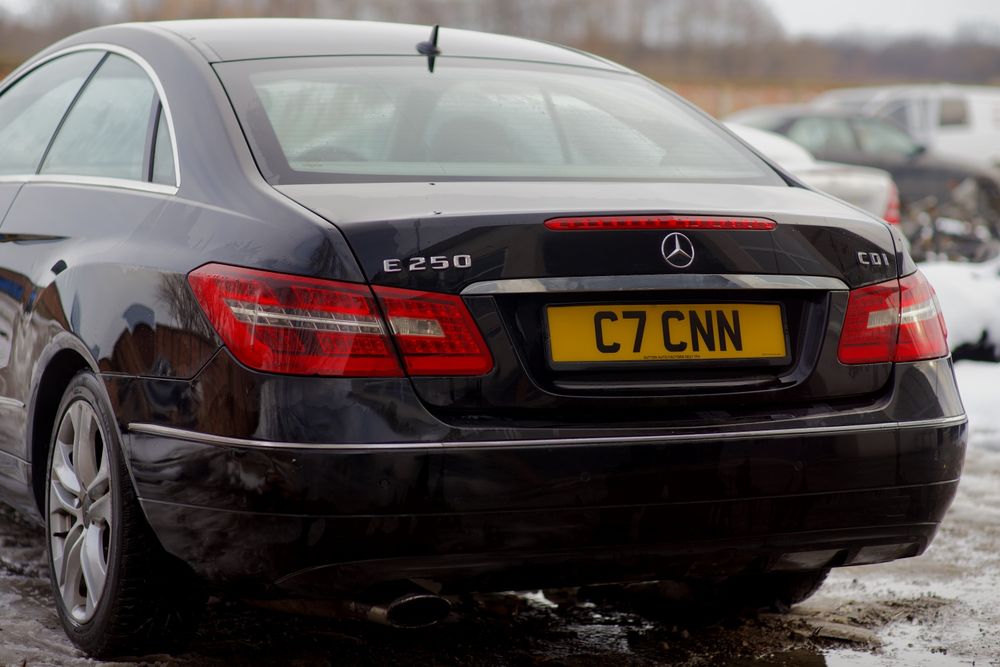 Bara spate Mercedes E W212 grup brat bascula oglinda plafoniera centur