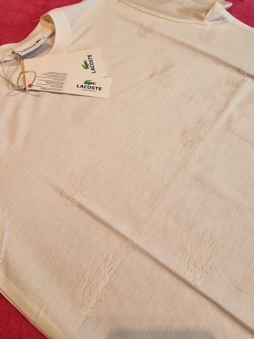 Tricou Lacoste barbati. Colectie noua!