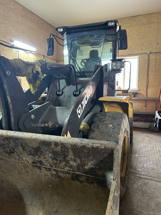 Сдам в аренду погрузчик без водителя