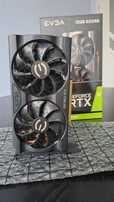 RTX 3060 12GB EVGA – КАТО НОВА, 7 месеца ползвана + Оригиналната Кутия