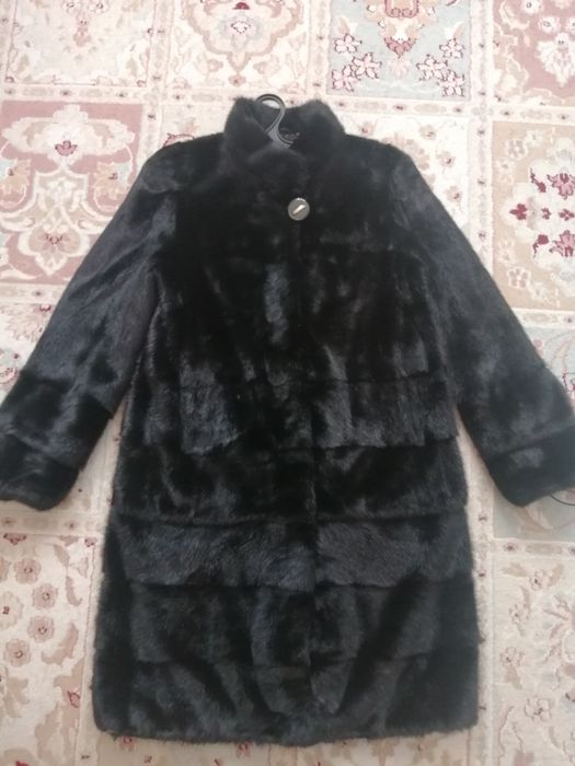 Продам норковую шубу