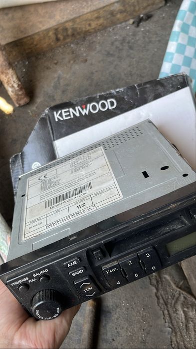 Продам оригинальную автомагнитолу Daewoo Electronics (кассетная)