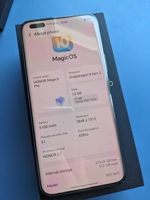 Honor Magic 5 Pro - перфектен