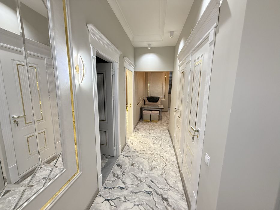 Янги домдан ижарага берилади. 4 м/т, Сарбон гост рупарасида.