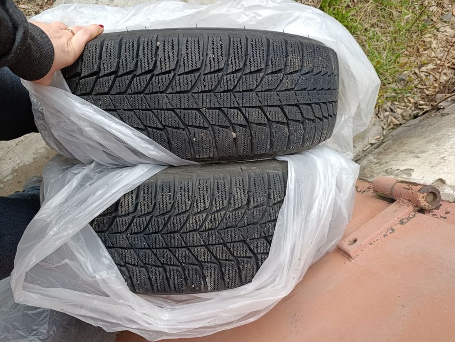 Продам резину зимнюю 16