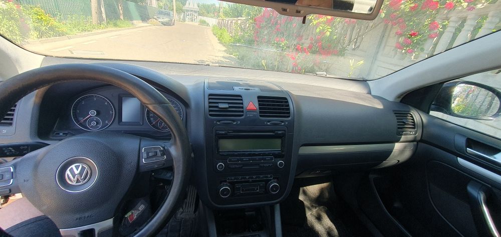 VOLKSWAGEN Jetta 2009 — imagine 2