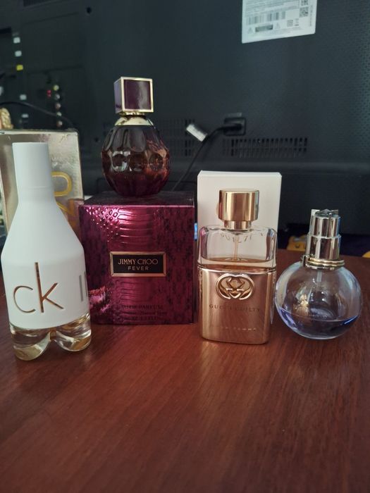 Парфюм оригинал продам